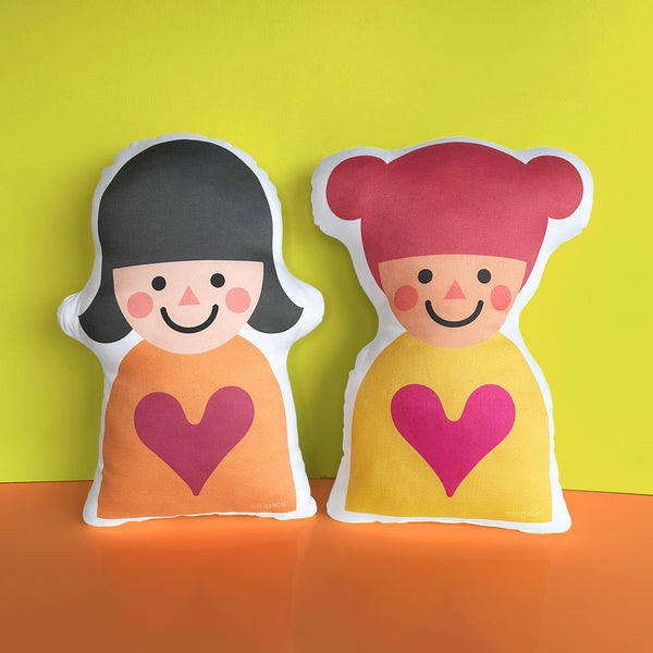 "HEARTic GIRLs" Cushion hg-c-08