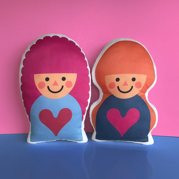 "HEARTic GIRLs" Cushion hg-c-04