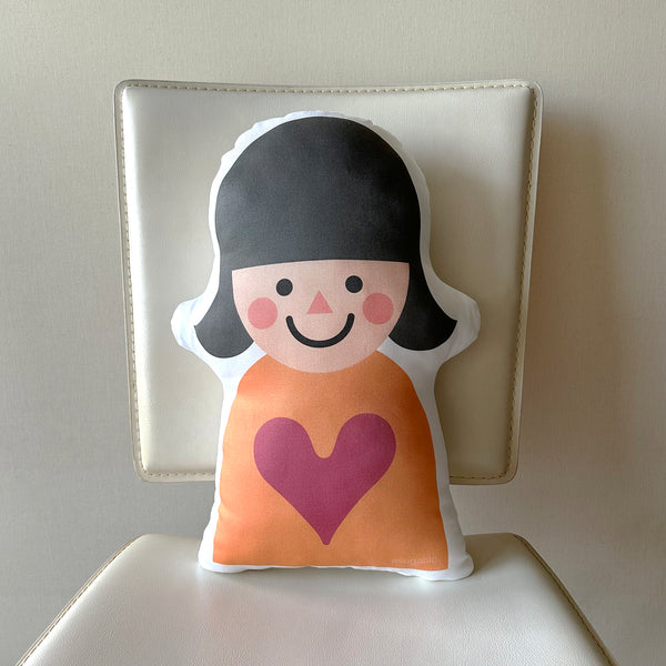 "HEARTic GIRLs" Cushion hg-c-01