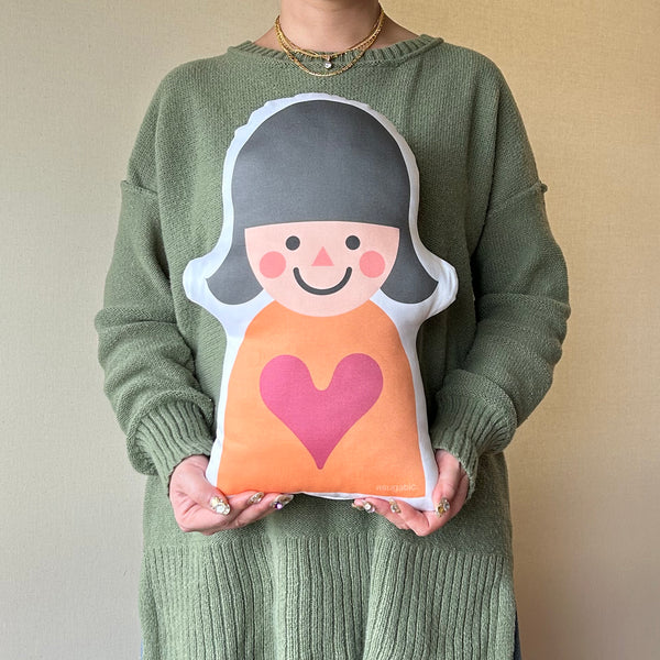 "HEARTic GIRLs" Cushion hg-c-01