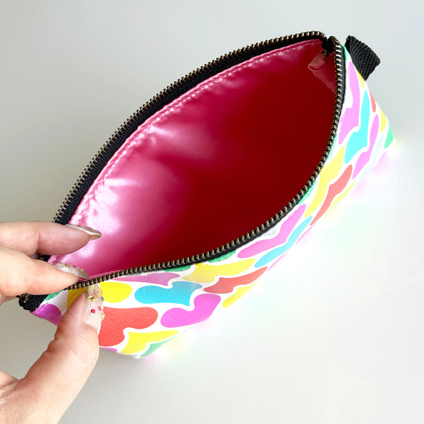 Flat Pouch "Pure HEARTs” _ Energetic Hyper