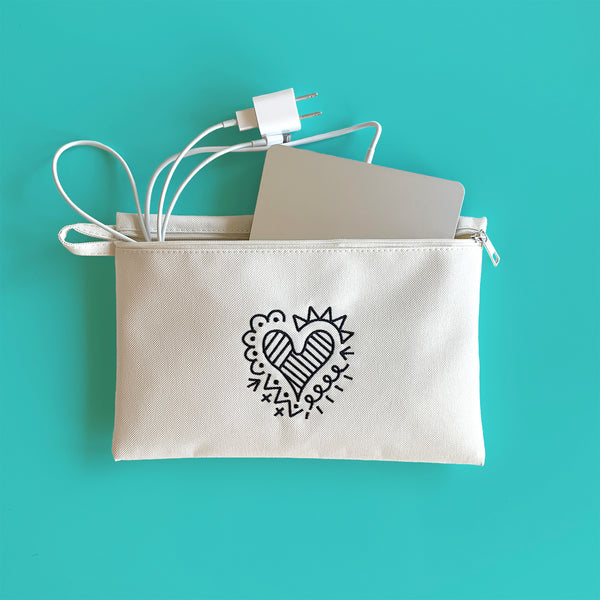 Flat Nylon Pouch "Doodle Heart” _ Black