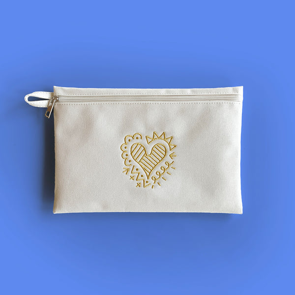 Flat Nylon Pouch "Doodle Heart” _ Gold