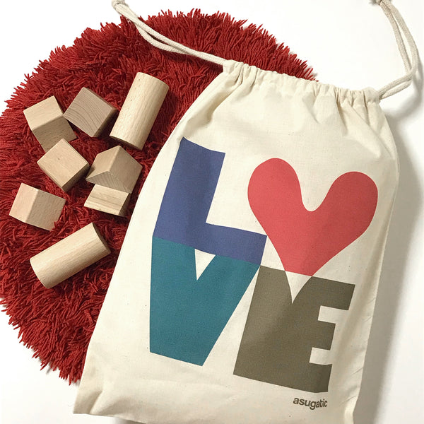 L❤︎VE drawstring bag