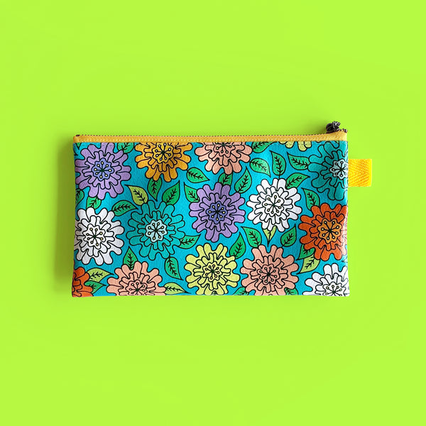 Flat Pouch “HEARTic FUNKY flower” _ Nostalgic Pop