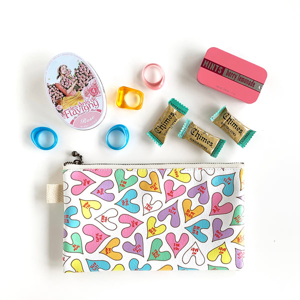 Flat Pouch “Conversation HEARTs” _ Pop Pastel