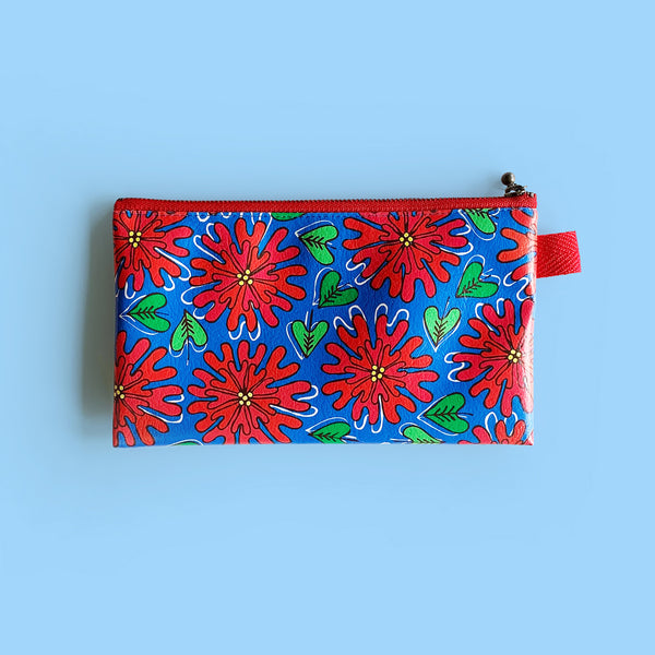 Flat Pouch “HEARTic LOVELY flower” _ American Dream