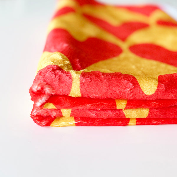 “Solid Bold HEARTs” Blanket _ Cutie Patootie