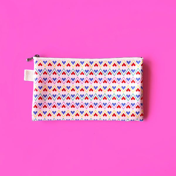 Flat Pouch “HEARTy Boundary” _ ZigZag Tendency