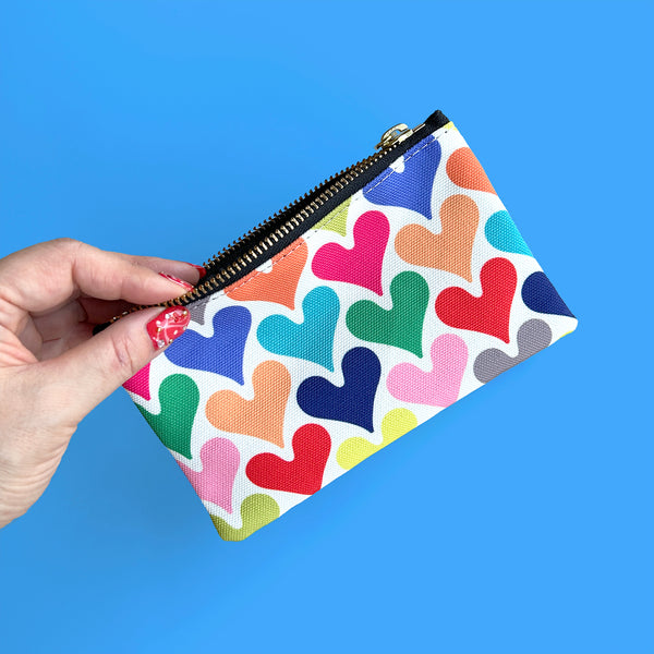 Flat mini Pouch “Individual HEARTs _ Independent”