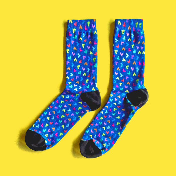 Dancing HEARTs Socks _ “Shine in the Dark”