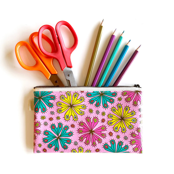 Flat Pouch "HEARTic toge-toge flower" _ Candy Pink